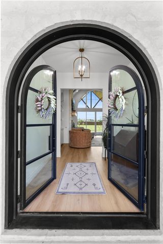 1602 Hunt DR, Salado, TX 76571