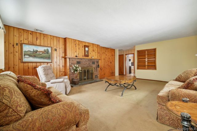 510 Highview Avenue, Pearl River, NY 10965