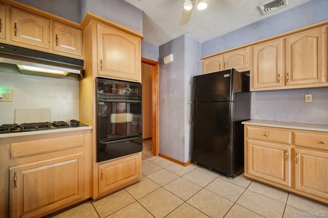 510 Highview Avenue, Pearl River, NY 10965