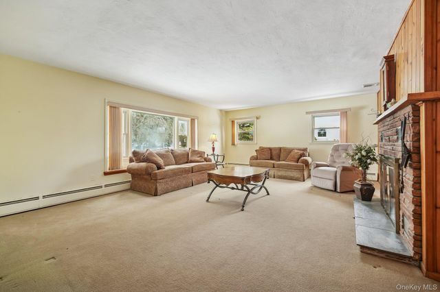 510 Highview Avenue, Pearl River, NY 10965