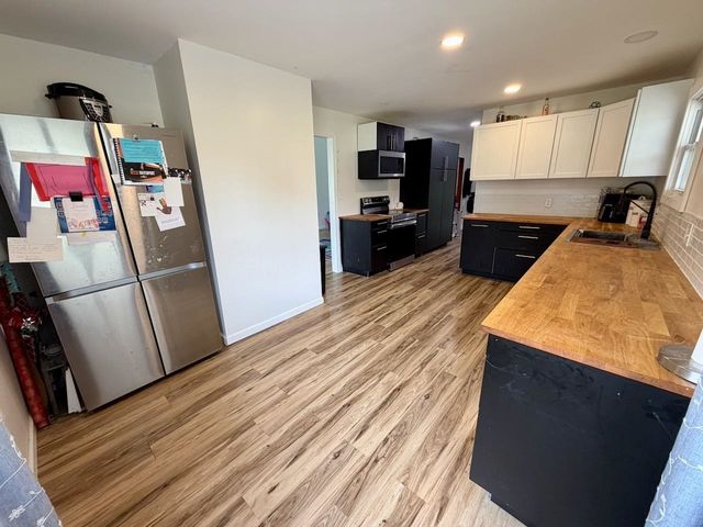 710 E Broad Street, Chesaning, MI 48616