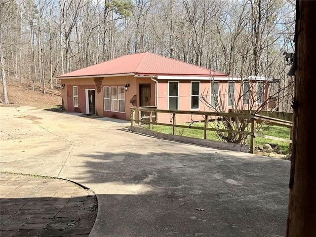 9011 Highpoint Road, Villa Rica, GA 30180