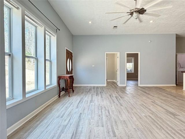 9011 Highpoint Road, Villa Rica, GA 30180