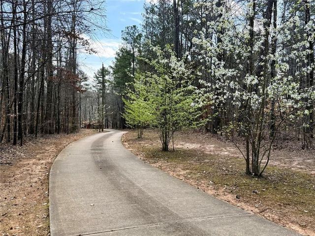 9011 Highpoint Road, Villa Rica, GA 30180