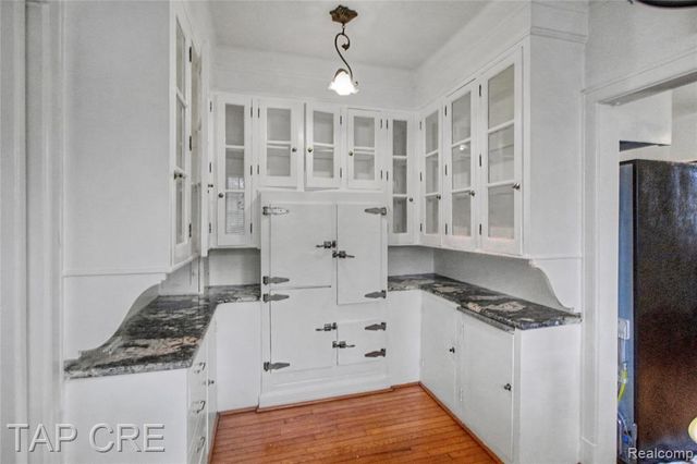 244 Arden Park Boulevard Boulevard, Detroit, MI 48202