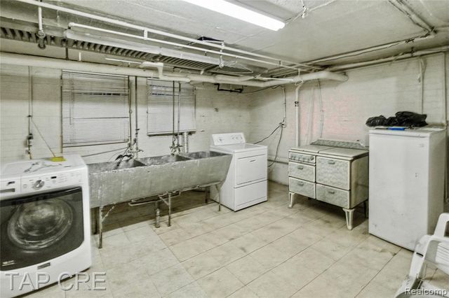 244 Arden Park Boulevard Boulevard, Detroit, MI 48202