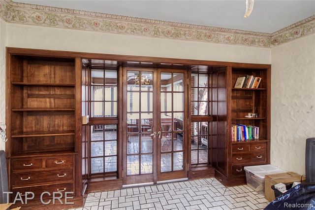 244 Arden Park Boulevard Boulevard, Detroit, MI 48202