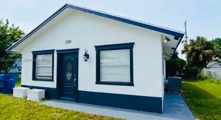 1310 W 24th St 0, Riviera Beach, FL 33404