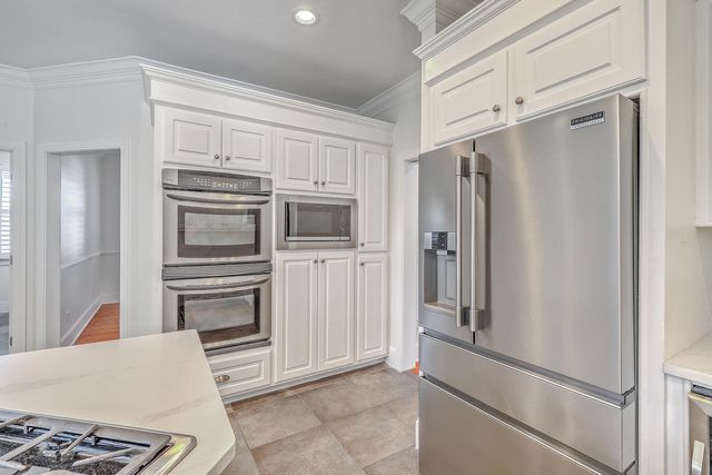 7 Seahorse Court, Isle Of Palms, SC 29451