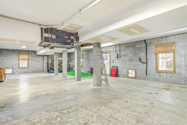 7 Seahorse Court, Isle Of Palms, SC 29451