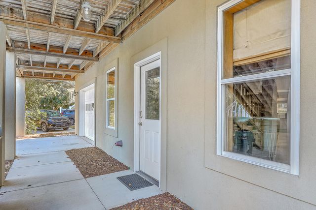 7 Seahorse Court, Isle Of Palms, SC 29451