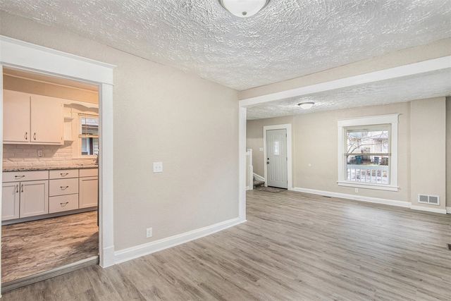 1101 May Street, Lansing, MI 48906