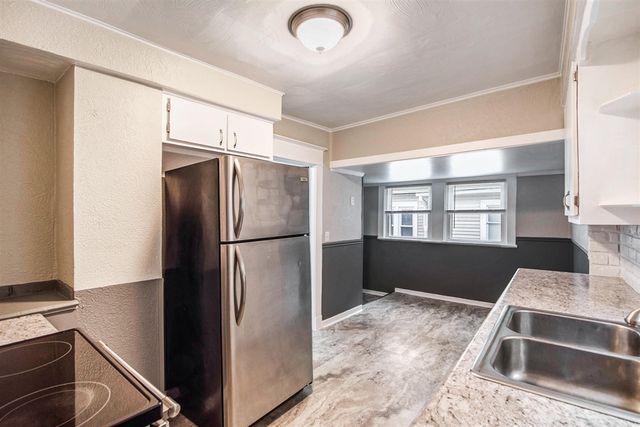 1101 May Street, Lansing, MI 48906