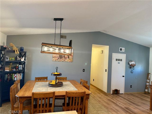 14868 Orange, Hesperia, CA 92345