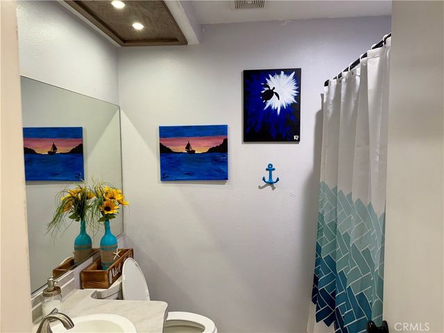 14868 Orange, Hesperia, CA 92345