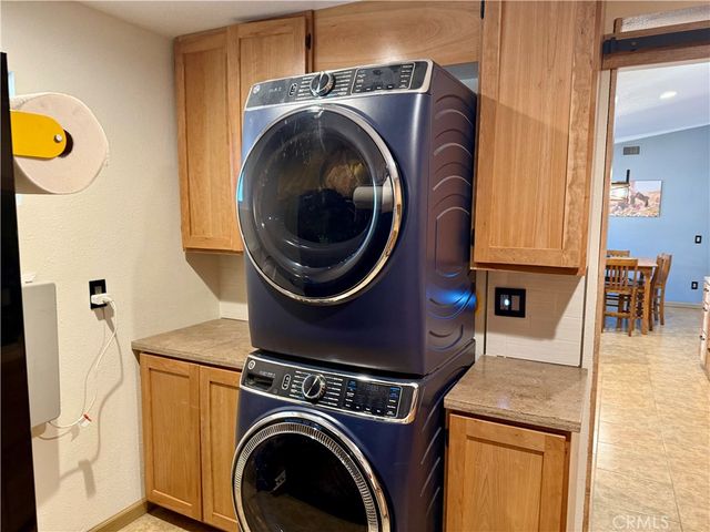 14868 Orange, Hesperia, CA 92345