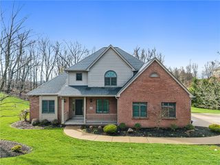 535 Dorchester Dr., Seven Fields Boro, PA 16046