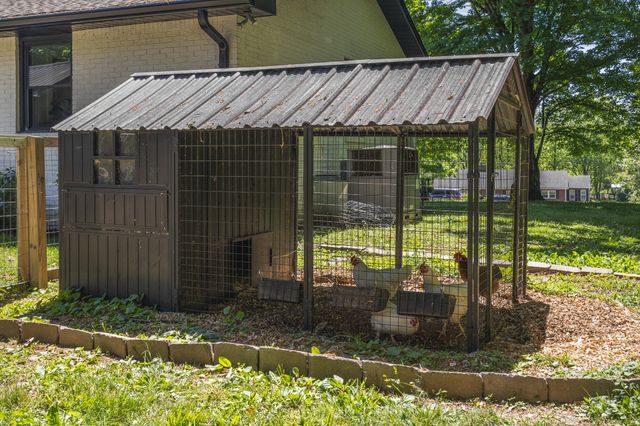 159 Chester Stevens Rd, Franklin, TN 37067