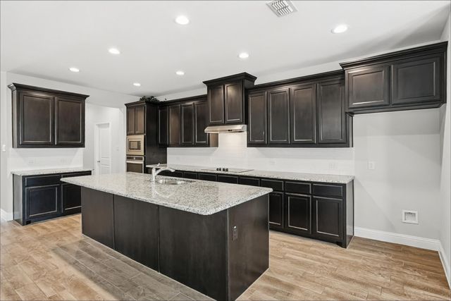 11737 Pistachio Trail, Fort Worth, TX 76108
