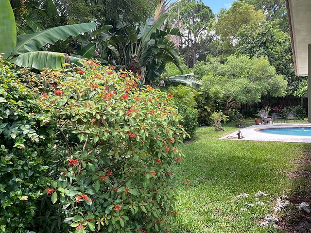 6114 Woodbury Road, Boca Raton, FL 33433
