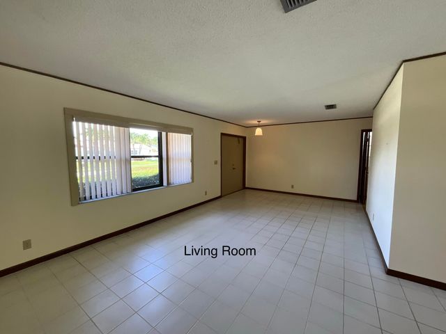 6114 Woodbury Road, Boca Raton, FL 33433