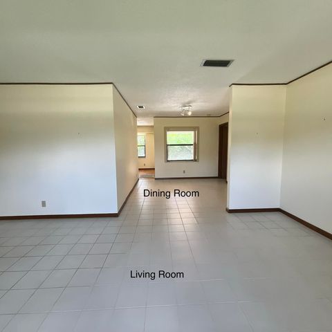 6114 Woodbury Road, Boca Raton, FL 33433