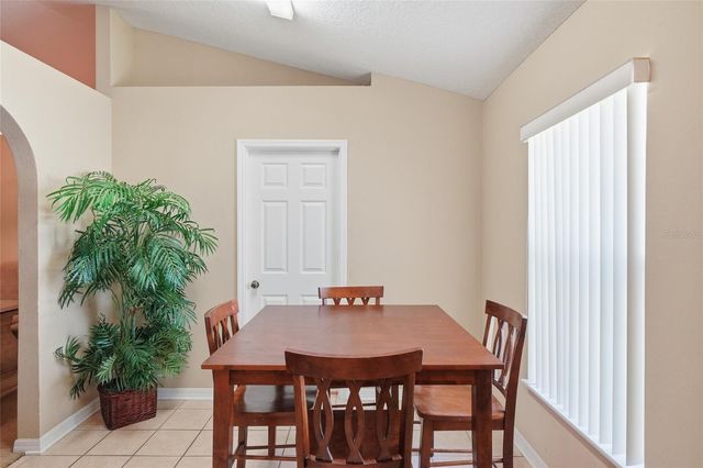 2120 NICOLLETT WAY, Leesburg, FL 34748