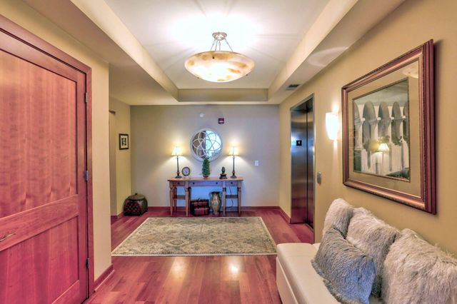1070 Grandview Court NE 406, Columbia Heights, MN 55421
