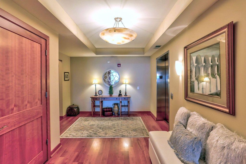 1070 Grandview Court NE 406, Columbia Heights, MN 55421 — photo 3