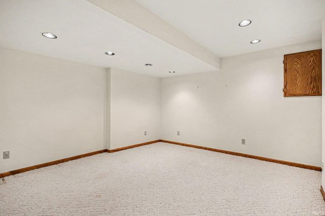 3815 Bent Oak Trail, Elkhart, IN 46517