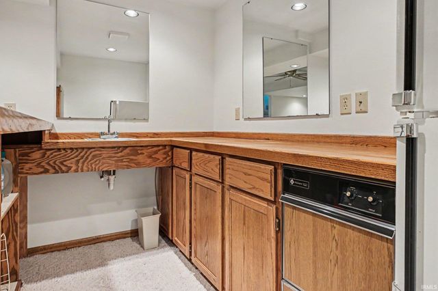 3815 Bent Oak Trail, Elkhart, IN 46517
