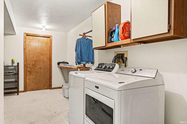 3815 Bent Oak Trail, Elkhart, IN 46517