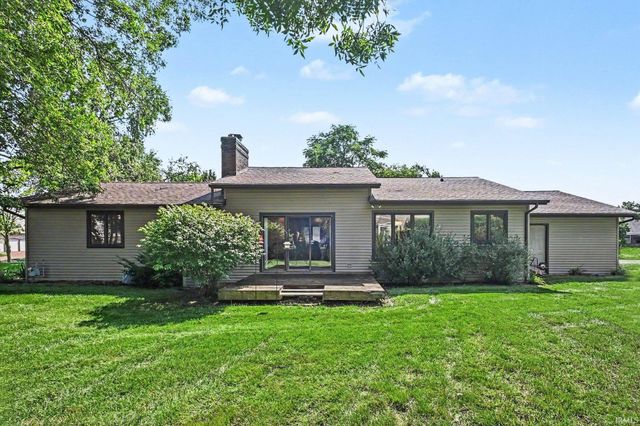 3815 Bent Oak Trail, Elkhart, IN 46517