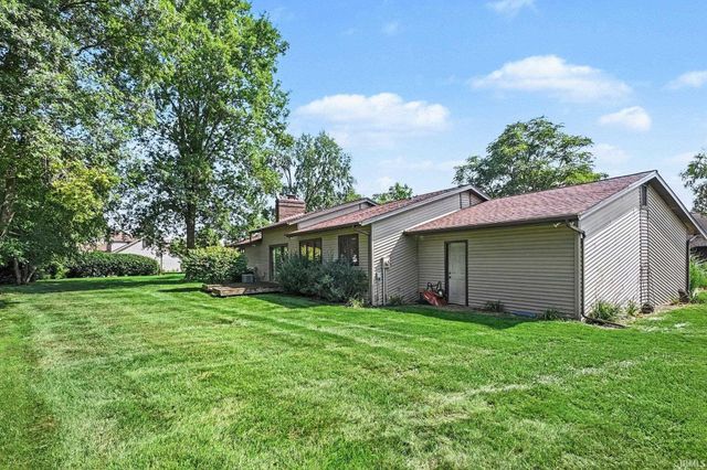 3815 Bent Oak Trail, Elkhart, IN 46517