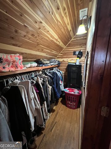 1032 White Owl Dr., Elberton, GA 30635