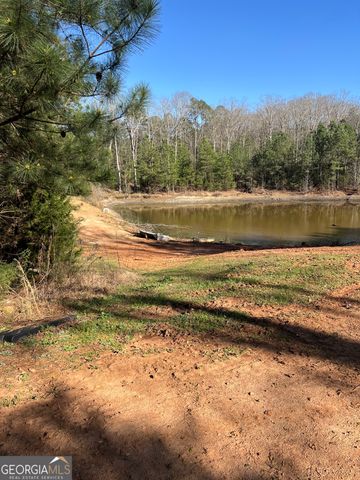 1032 White Owl Dr., Elberton, GA 30635