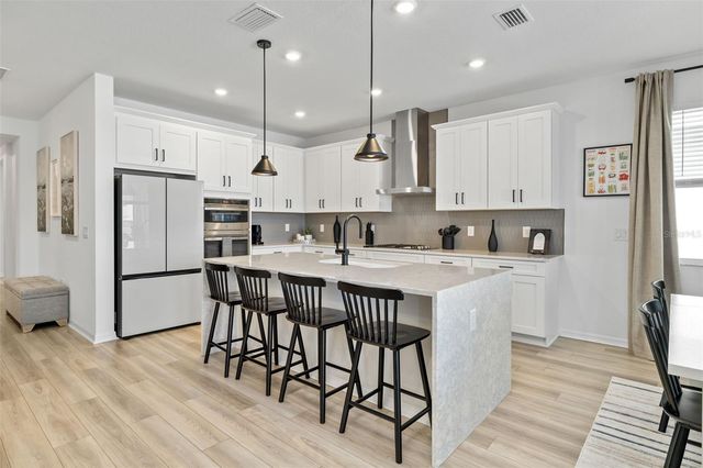 17237 SAVORY MIST CIRCLE, Bradenton, FL 34211