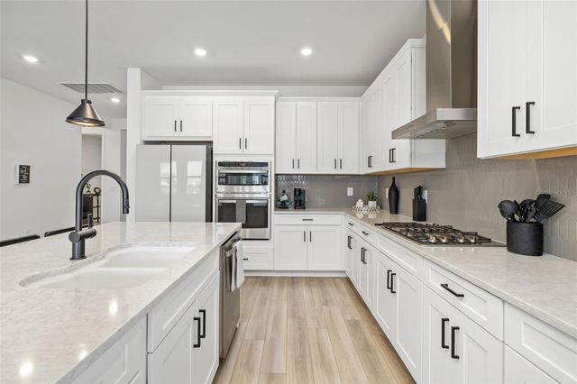 17237 SAVORY MIST CIRCLE, Bradenton, FL 34211
