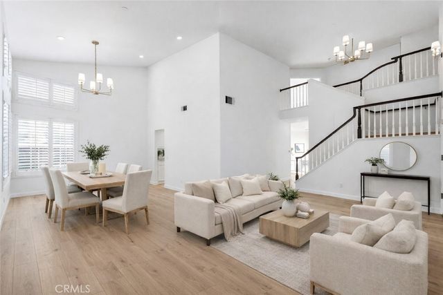 1394 La Culebra Circle, Camarillo, CA 93012