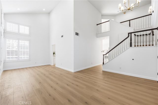 1394 La Culebra Circle, Camarillo, CA 93012