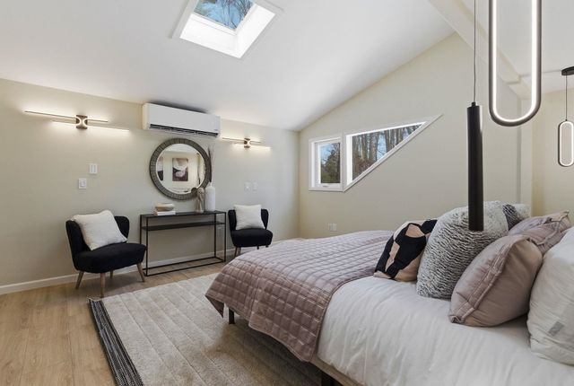 189 Coburn Woods Drive, Nashua, NH 03063