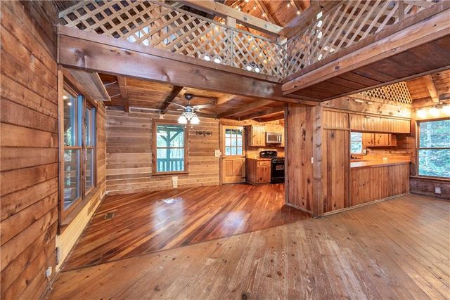 168 Burnt Mountain Cove Road, Jasper, GA 30143