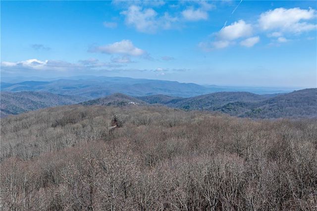 168 Burnt Mountain Cove Road, Jasper, GA 30143