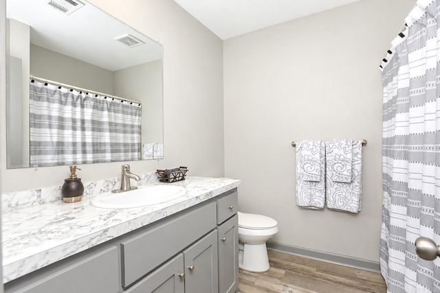 215 Pin Oak Drive, Cabot, AR 72023