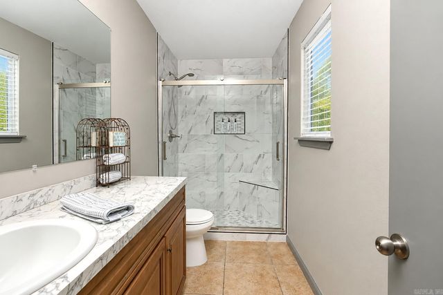 215 Pin Oak Drive, Cabot, AR 72023