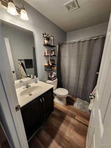 210 Creekwood Boulevard, Troy, MO 63379