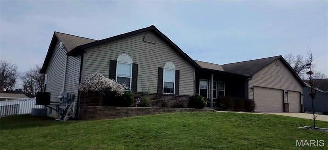 210 Creekwood Boulevard, Troy, MO 63379