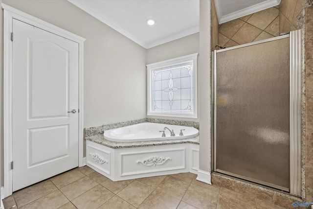 53 Slaten Drive, Hartselle, AL 35640