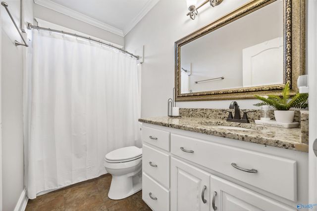 53 Slaten Drive, Hartselle, AL 35640