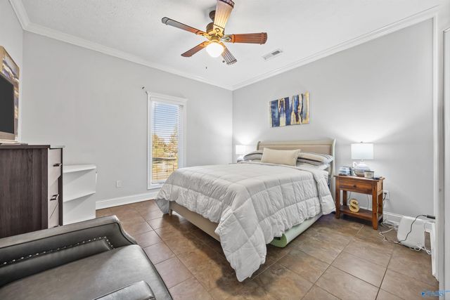 53 Slaten Drive, Hartselle, AL 35640